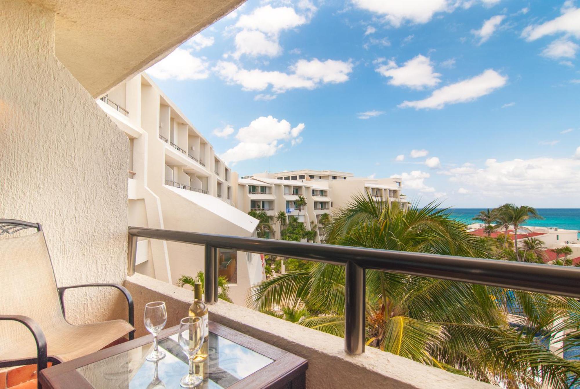 Solymar Condo Beach Resort By Casago Cancún Eksteriør bilde